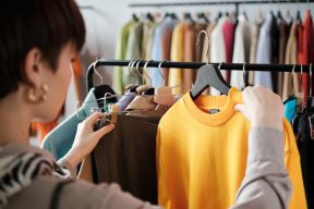 How to Start a Small Clothing Business from Home